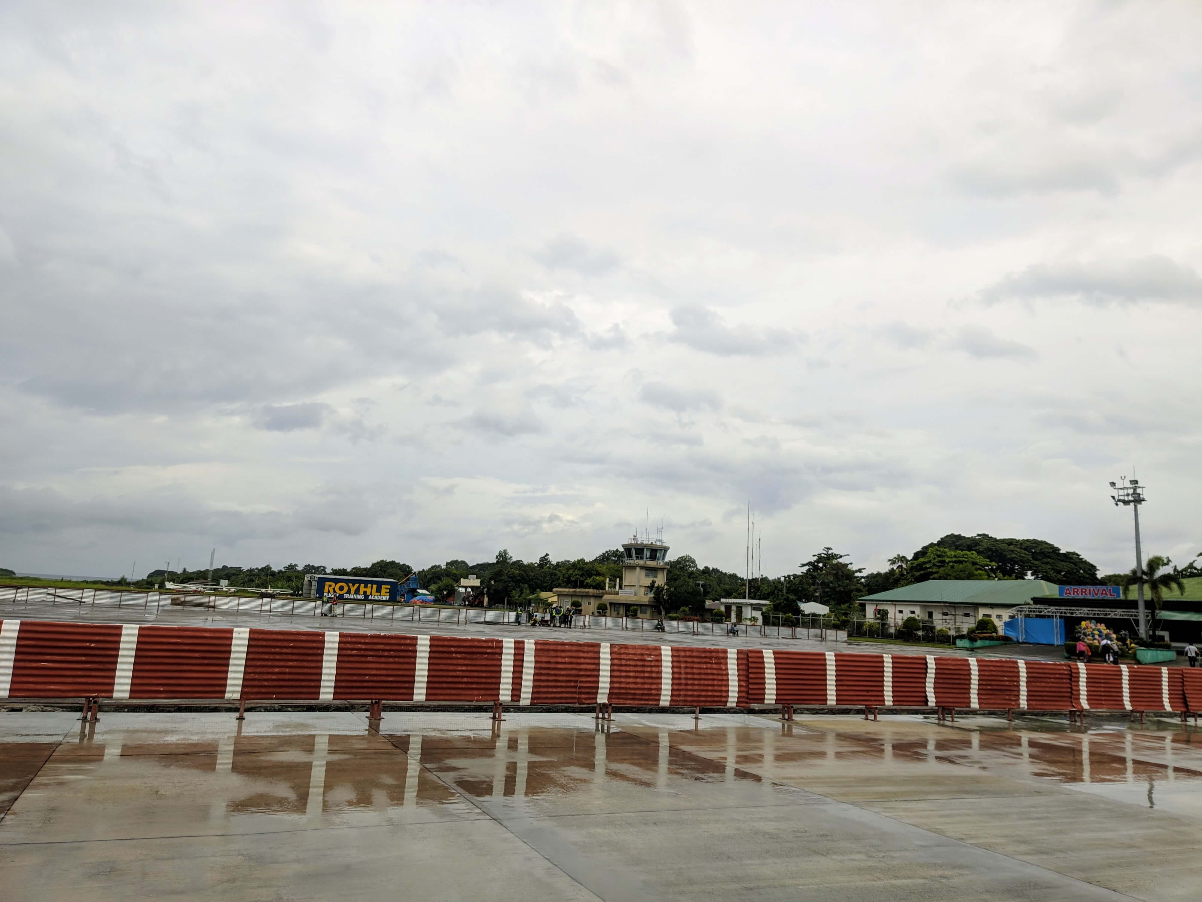 9-12-dumaguete-airport.jpg