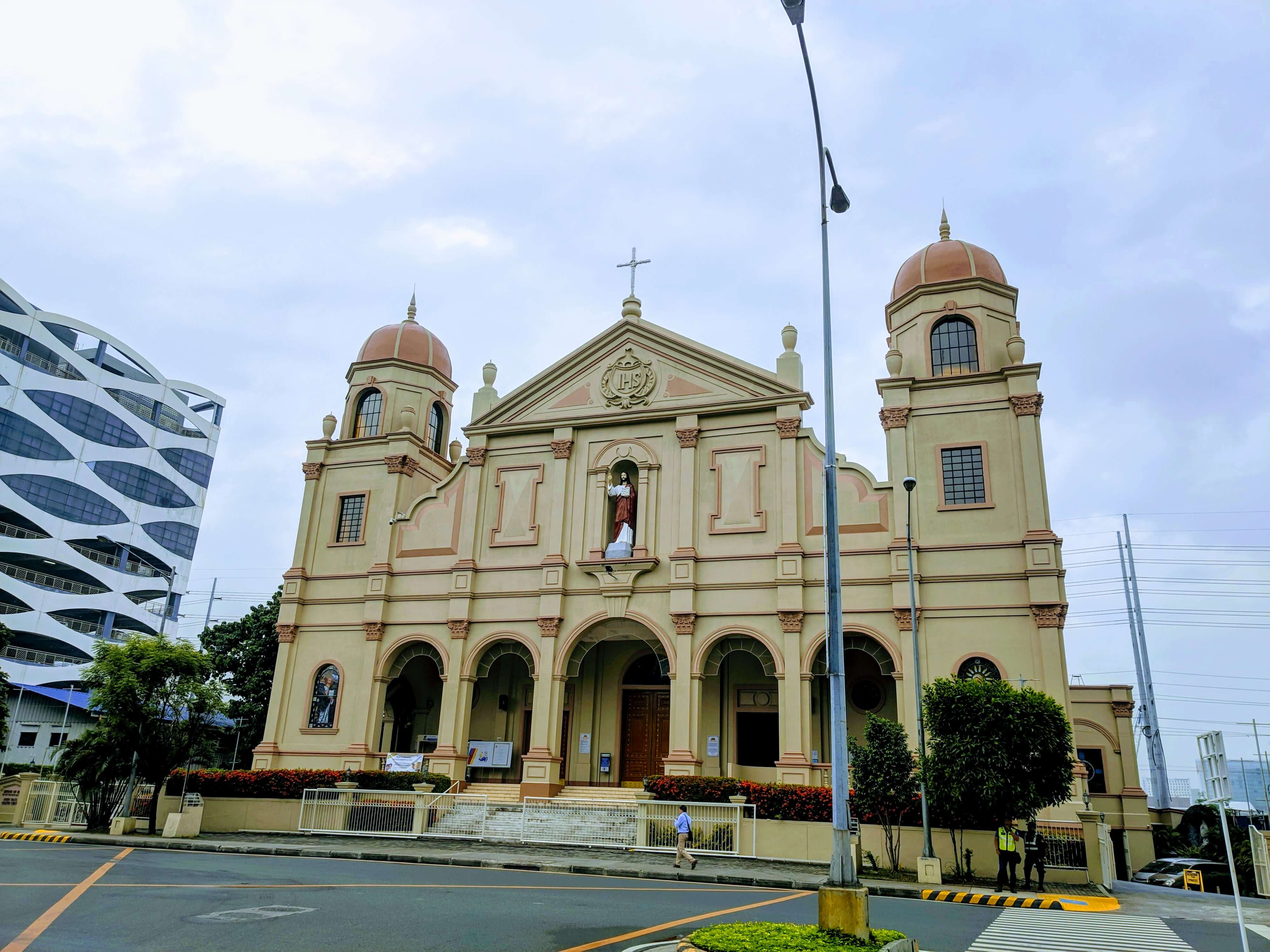 9-12-manila-church.jpg